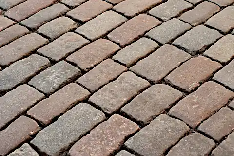 Bestrating aangelegd door Zuur Hekwerken
